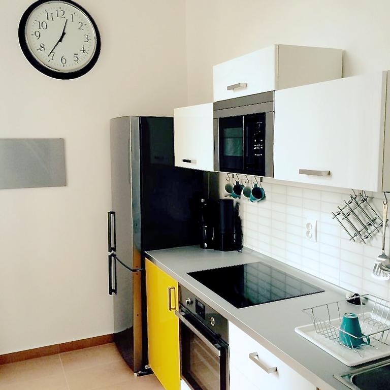 Hello Downtown Apartment - Broadway Budapest Habitación foto