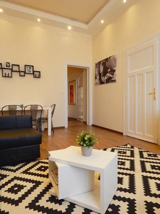 Hello Downtown Apartment - Broadway Budapest Exterior foto